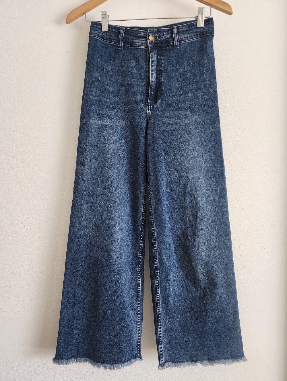Billabong Free Fall High Rise Wide Leg Cropped Jeans Indigo Blue Size 26 - Picture 2 of 12